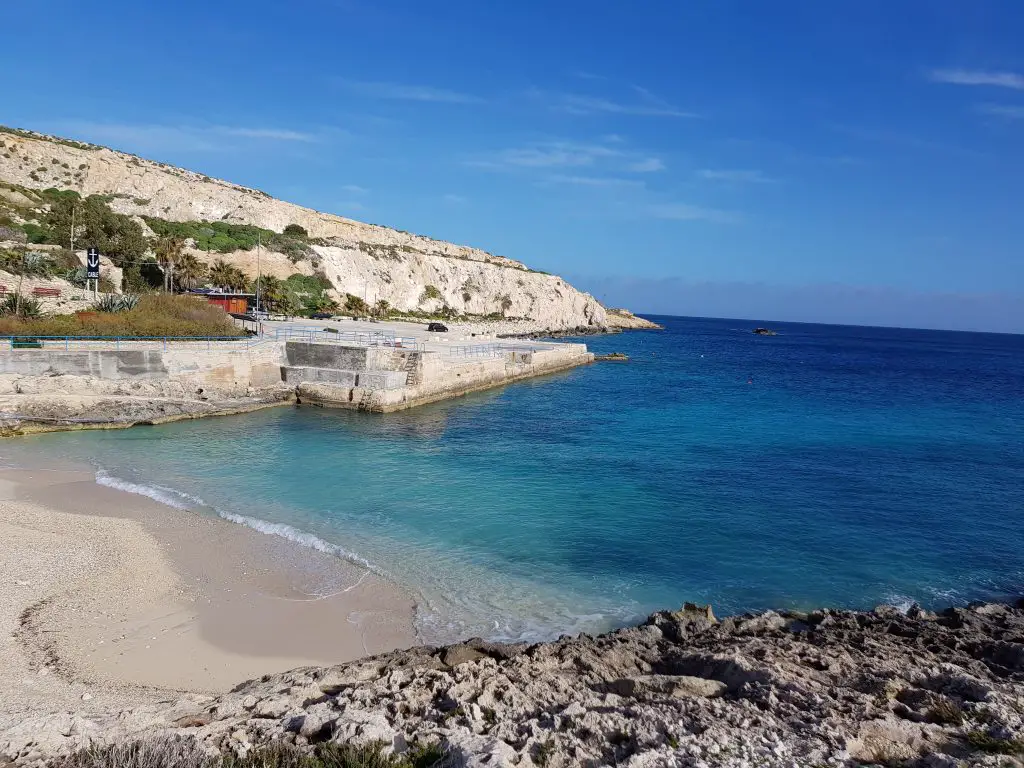 Best things to do in Malta and Gozo - Admire the cost line in Ħondoq ir-Rummien Gozo