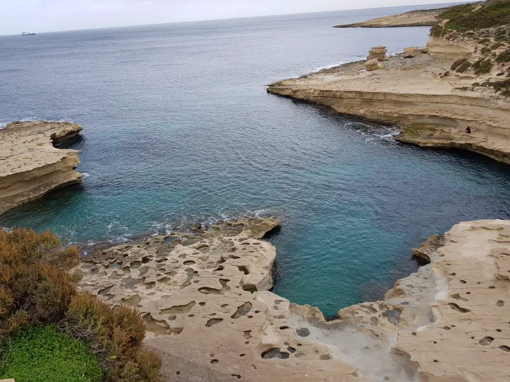 Best things to do in Malta and Gozo - Visit St. Peter’s Pool Malta