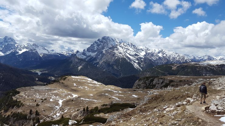 Dolomites Italy things to do - Spend a day hiking around Tre Cime di Lavaredo IT