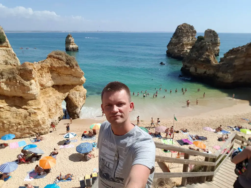 Best beaches in Algarve - Best beaches near LAGOS - Praia do Camilo