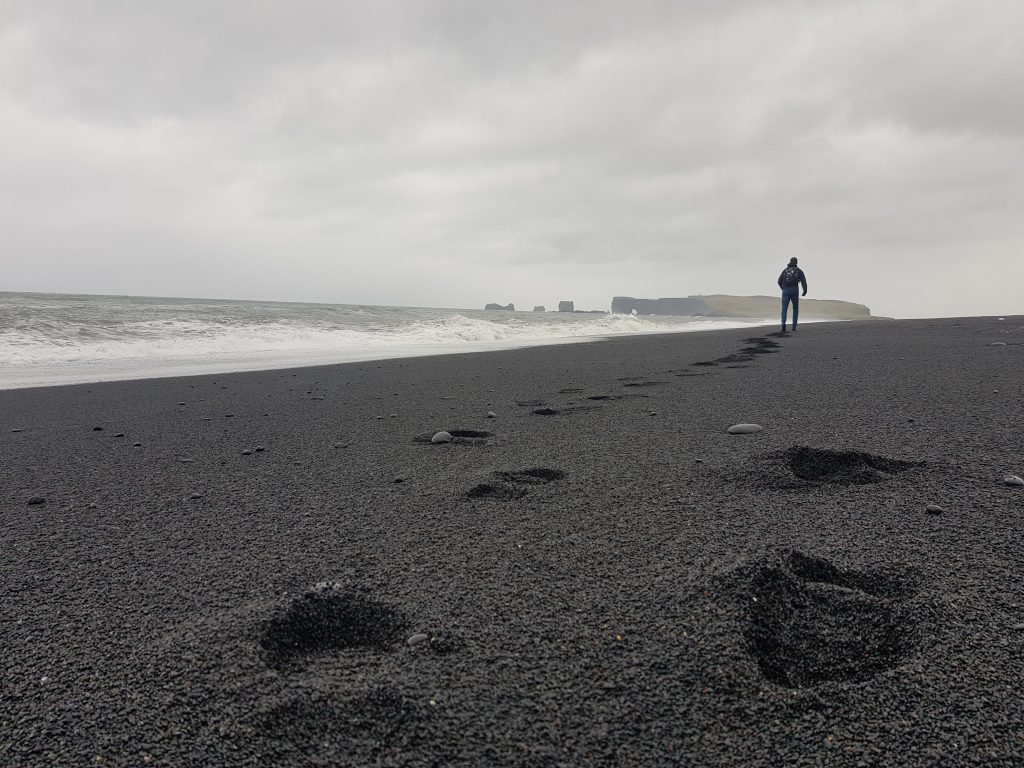 Visit Iceland - Why we REGRET visiting Iceland - The sand is dirty and all the beaches are black!