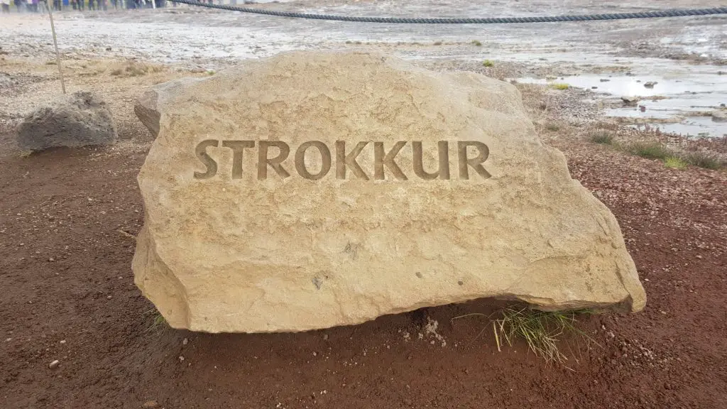 Visit Iceland - Why we REGRET visiting Iceland - Why NOT to visit Geysir in Iceland.
