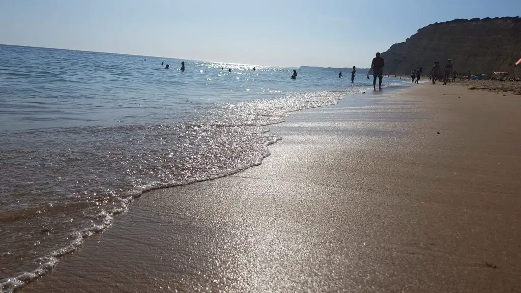 Things to do in Algarve - Best beaches near LAGOS - Praia de Porto de Mós Portugal