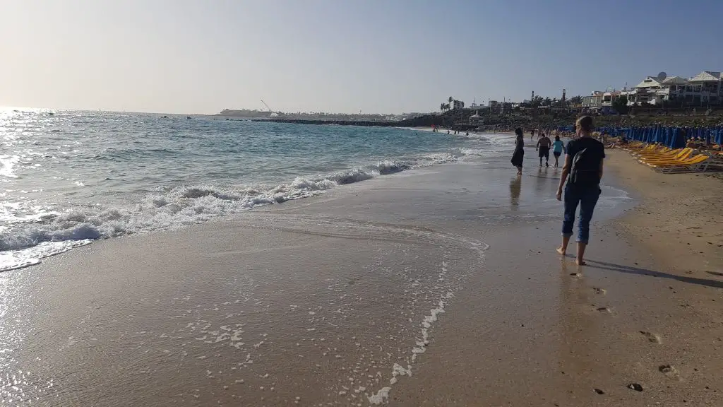 Best things to do in Lanzarote - Dorada Beach
