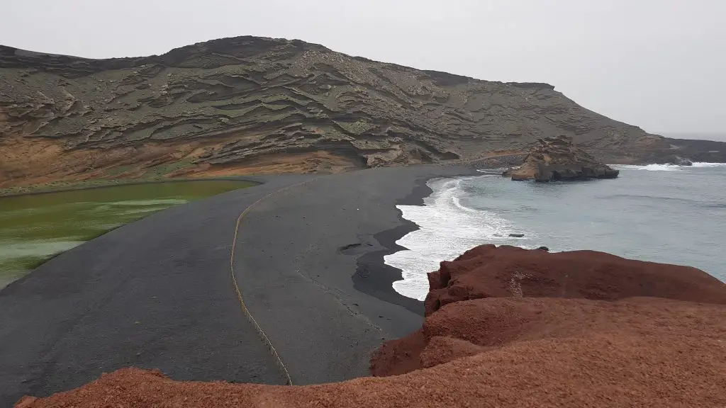 Things to do in Lanzarote - Charco de Los Clicos - Green Lagoon