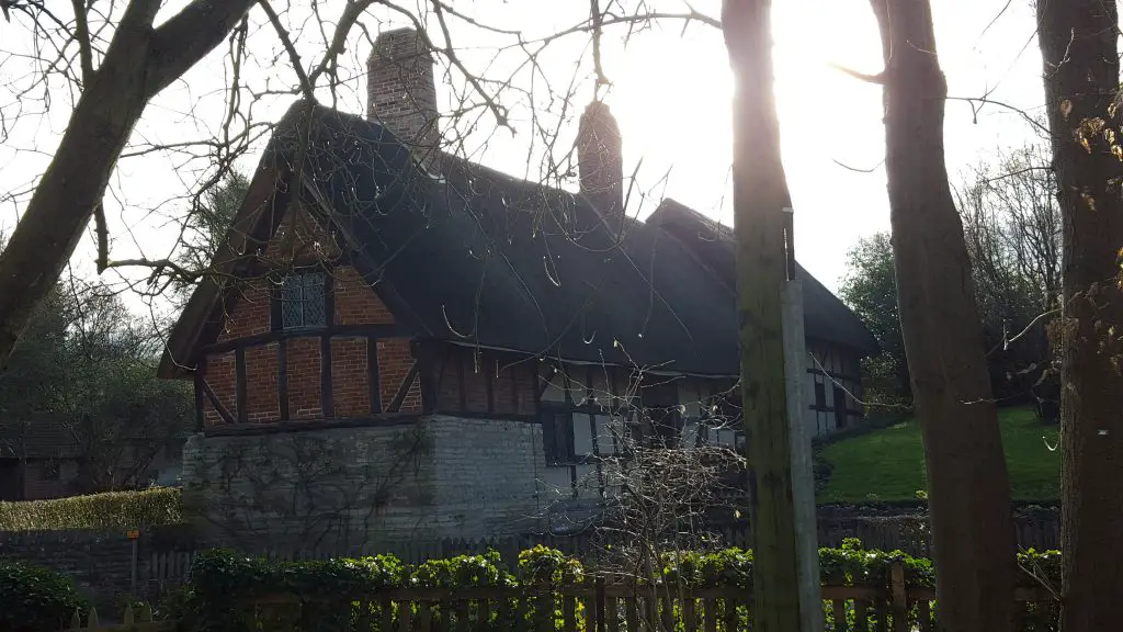 Best Day Trips from London by car - Stratford-upon-Avon