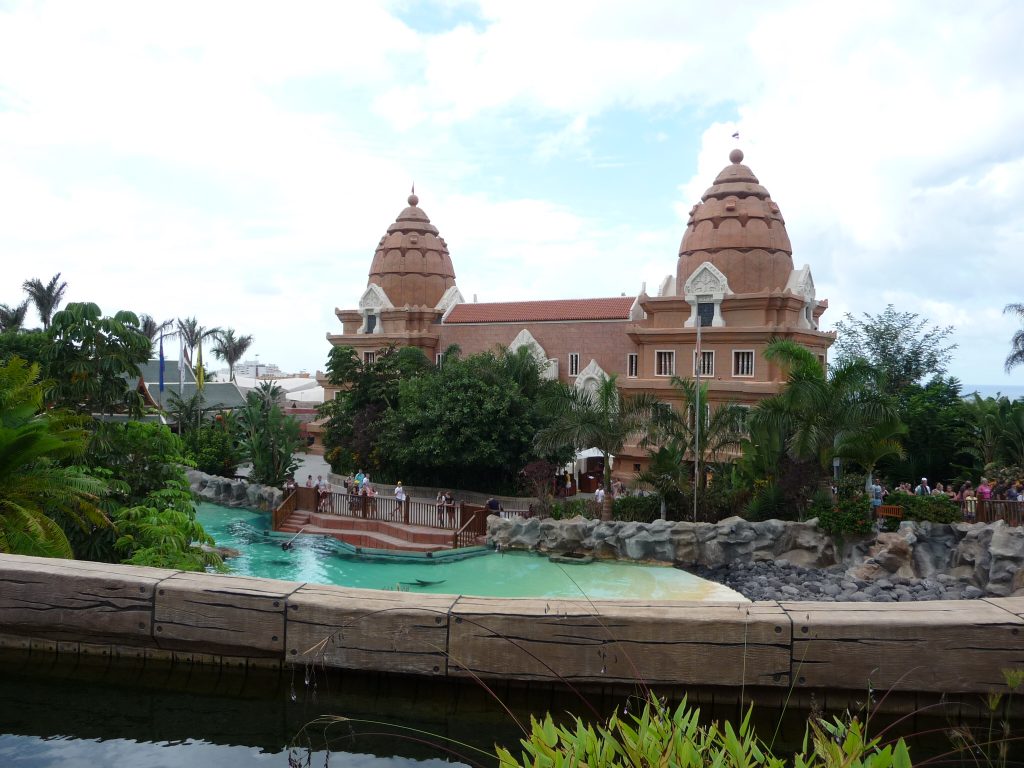 Best Places to visit in Spain - Siam Park