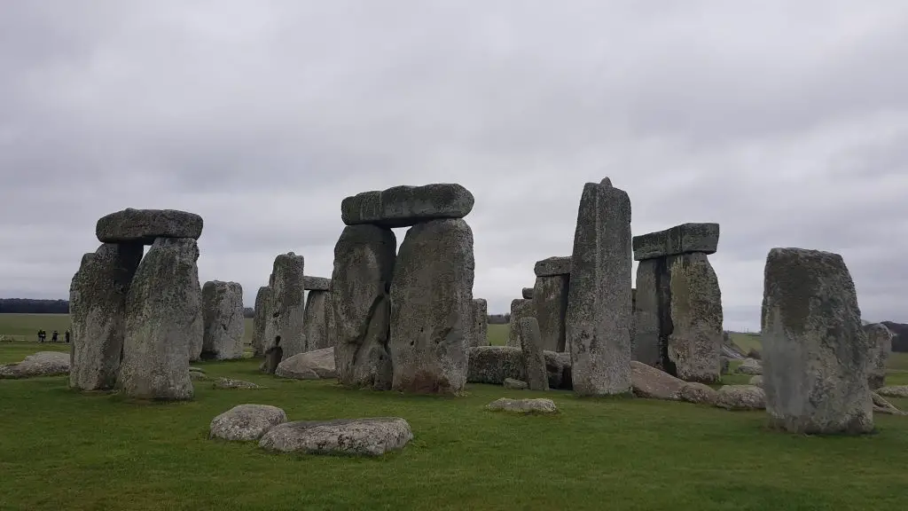 Day Trips from London by car - Stonehenge