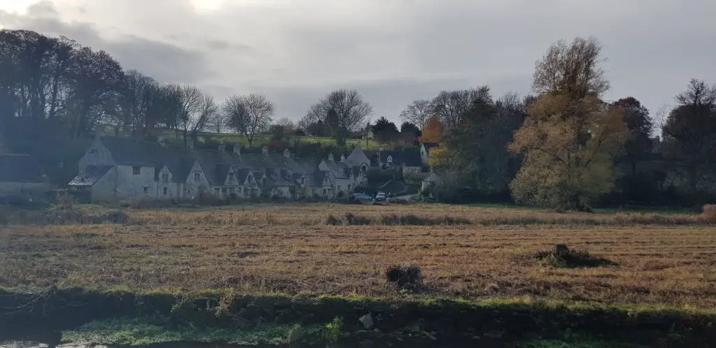 Top 10 Day Trips from London by car - Bibury