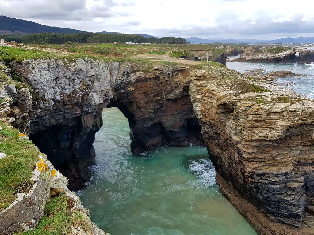 As Catedrais Beach Location and Travel