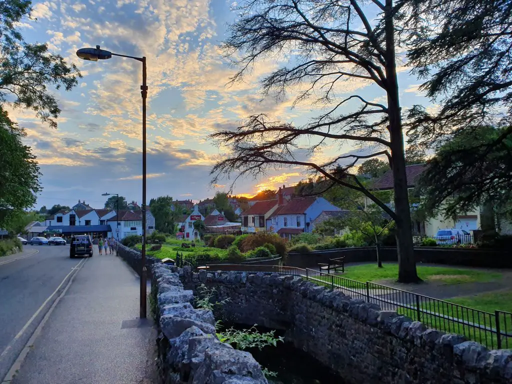 Cheddar Gorge parking