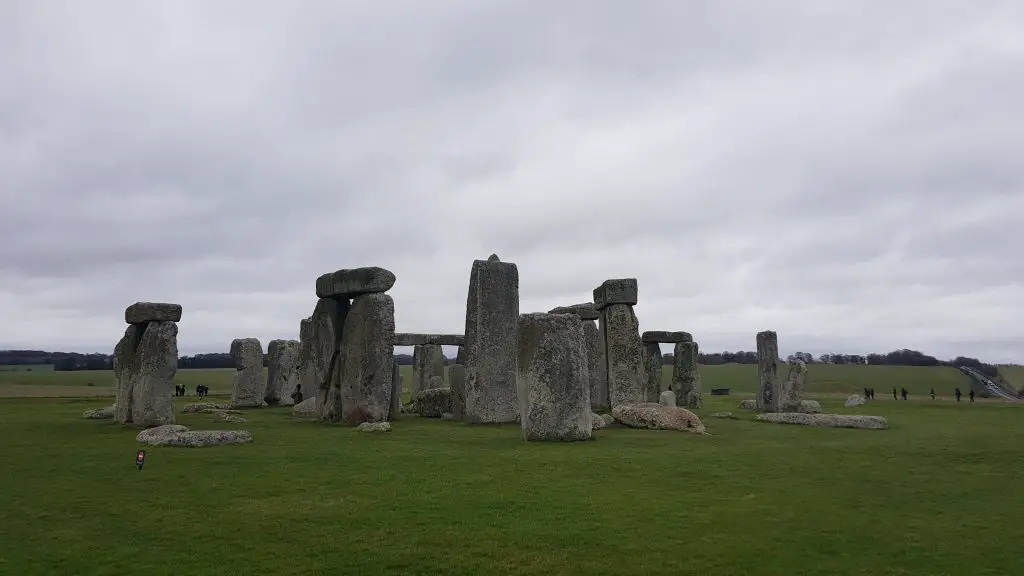 Stonehenge - best places to visit in the UK