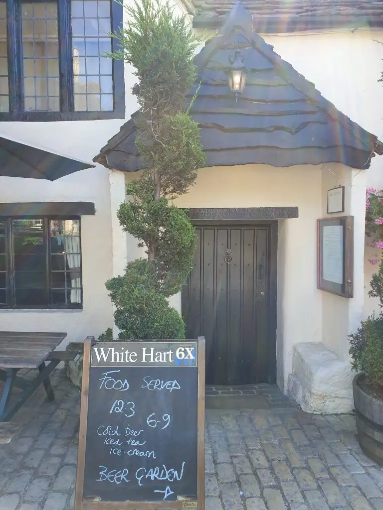 The White Hart