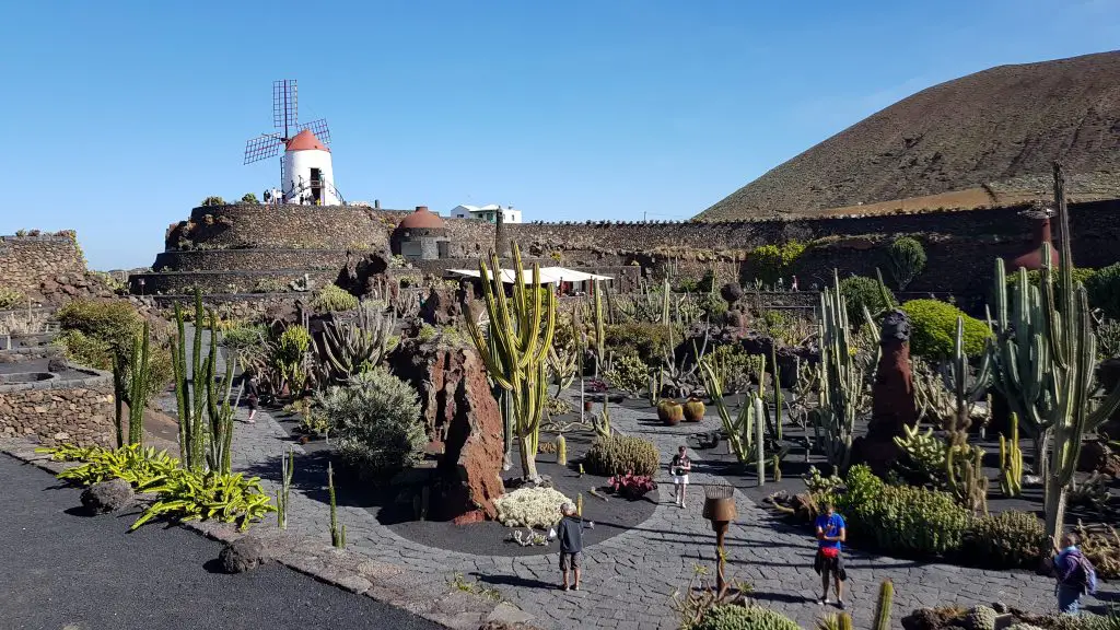 Is December a good time to visit Lanzarote?