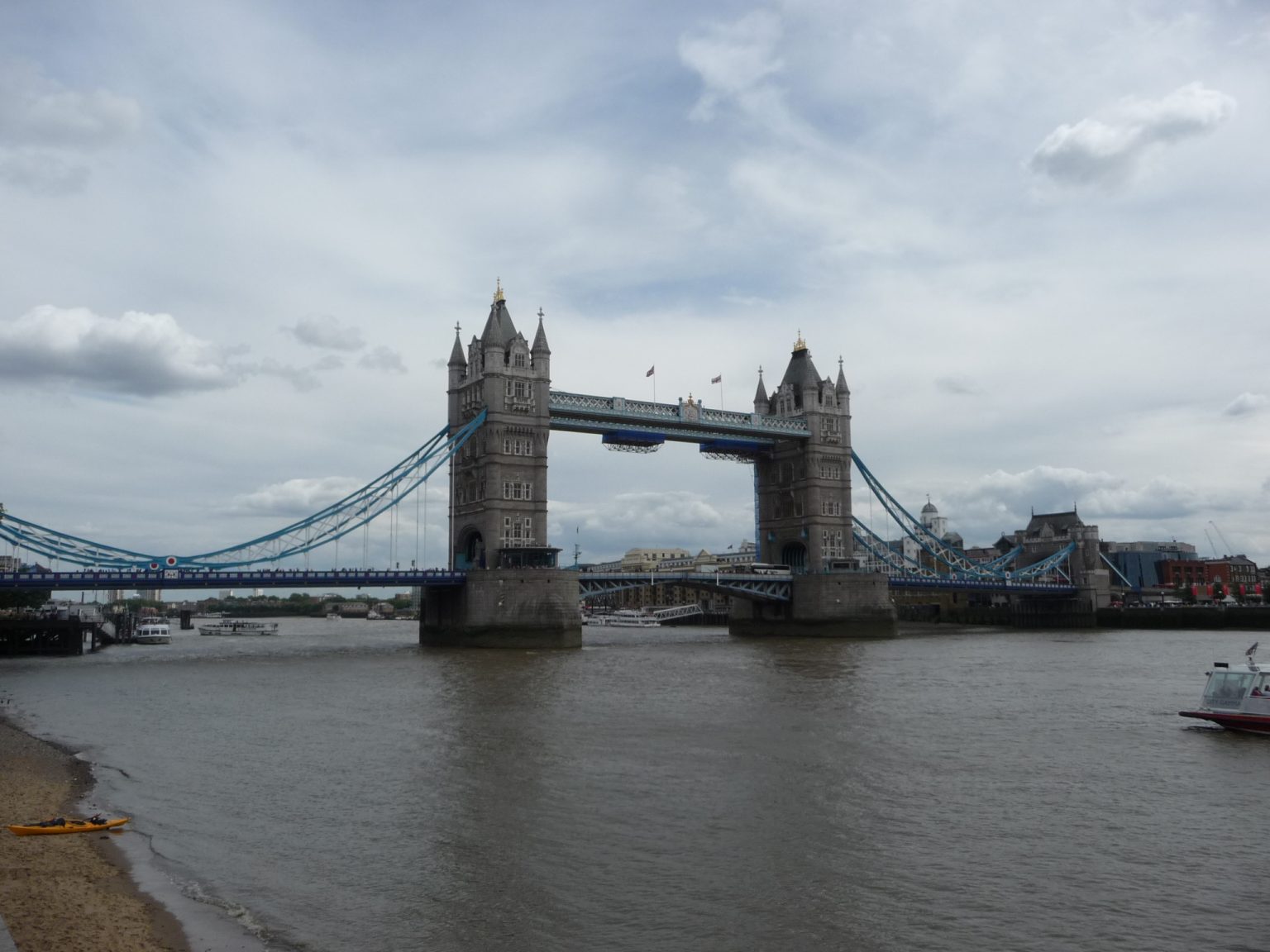Famous landmarks in London 28 iconic buildings & places!