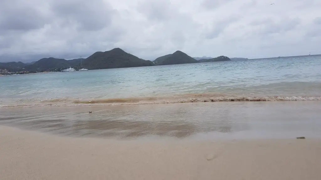 Best beaches in St Lucia - Pigeon Island Beach