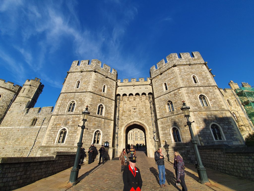 Things to do in Windsor - Admire the Windsor Castle from… outside