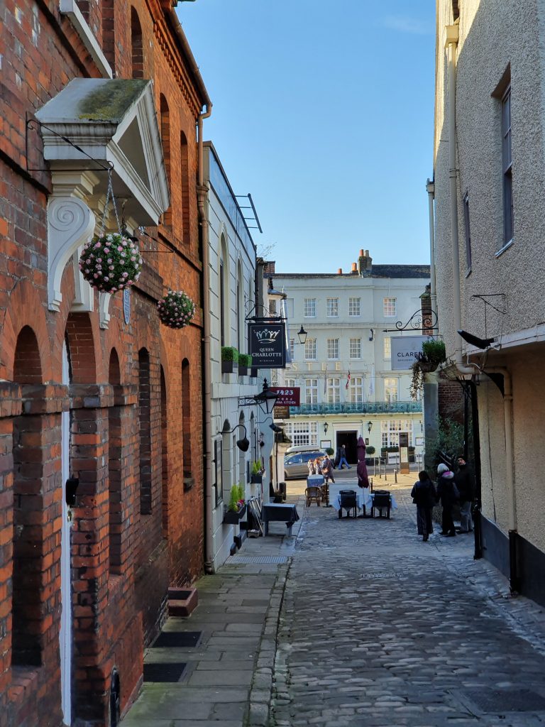 Things to do in Windsor - Queen Charlotte Windsor pub