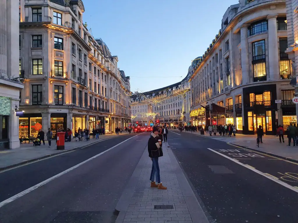 Best neighbourhoods in London - Oxford Street