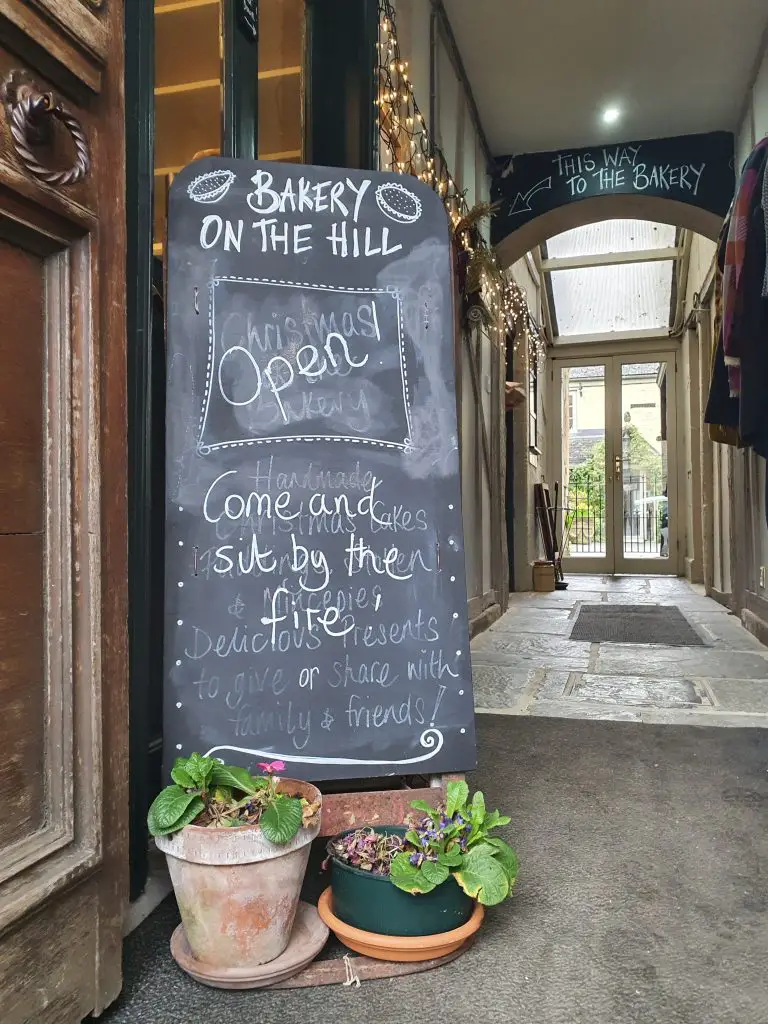 Burford Cotswolds - Bakery on the Hill