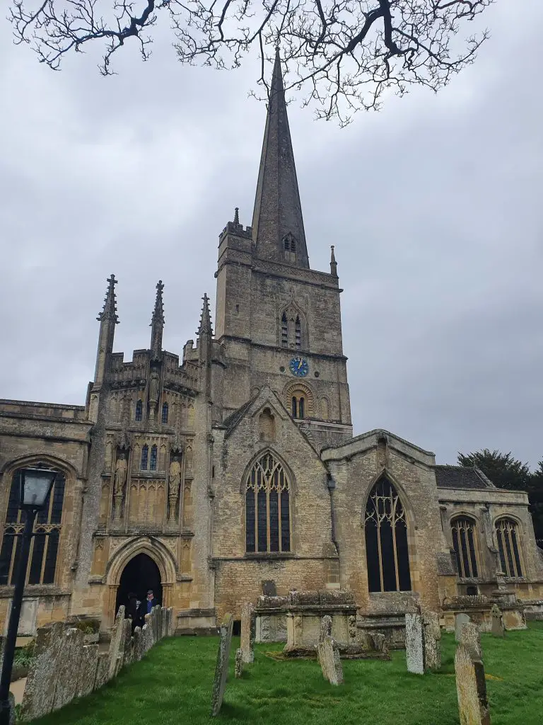 Burford Cotswolds - St. John the Baptist Church