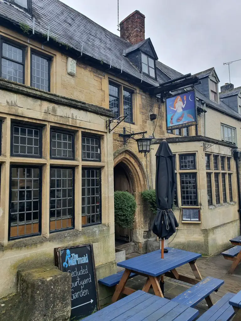 Burford - The Mermaid Inn