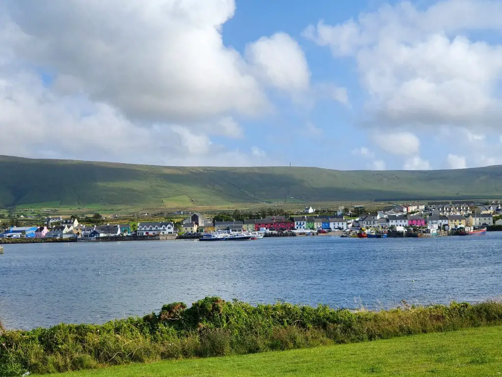 Beautiful European villages straight out of a fairy tale - Portmagee village, Ireland