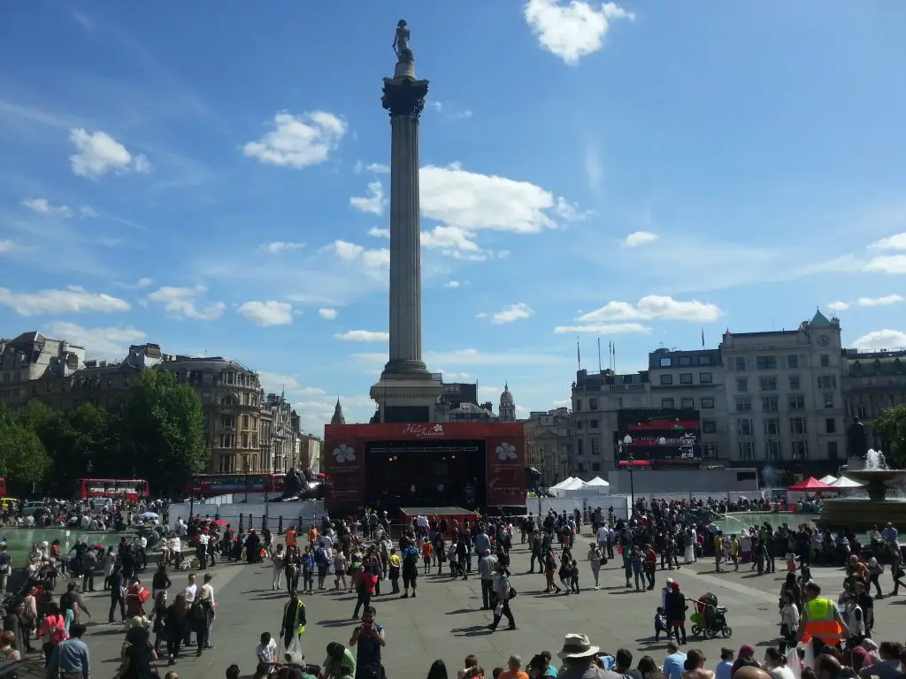 Famous landmarks in England - Trafalgar Square