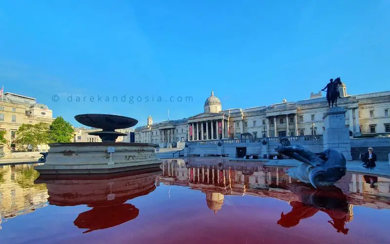 Trafalgar Square in London © darekandgosia.com