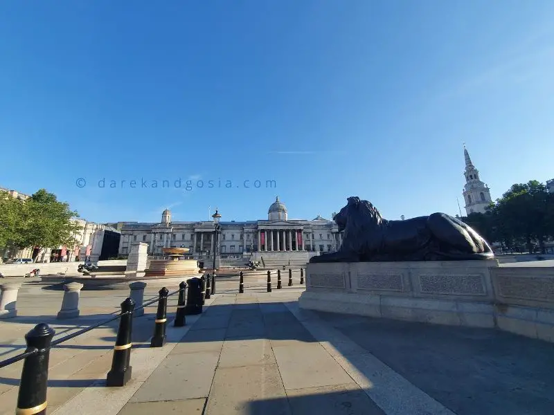 What are the lions in Trafalgar Square made of