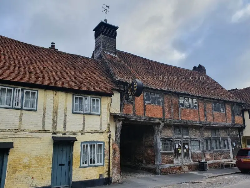 Prettiest villages in England - West Wycombe, Buckinghamshire