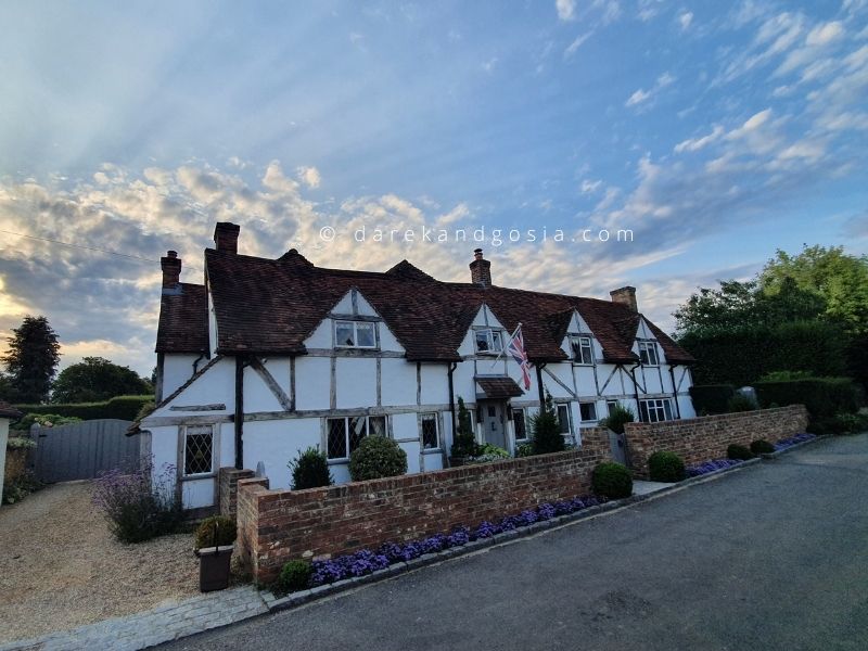 Things to do in Little Missenden Buckinghamshire - Beautiful cottages