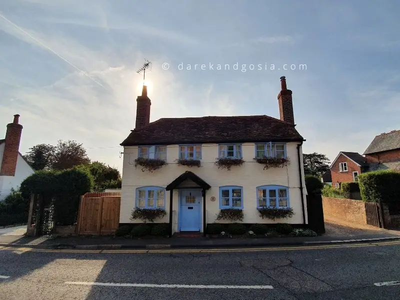 Prettiest village in England - Pangbourne, Berkshire