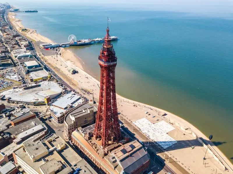 Famous British buildings - Blackpool Tower