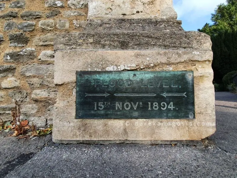 What to do in Abingdon-on-Thames - Abingdon flood level sign 15 Nov 1894