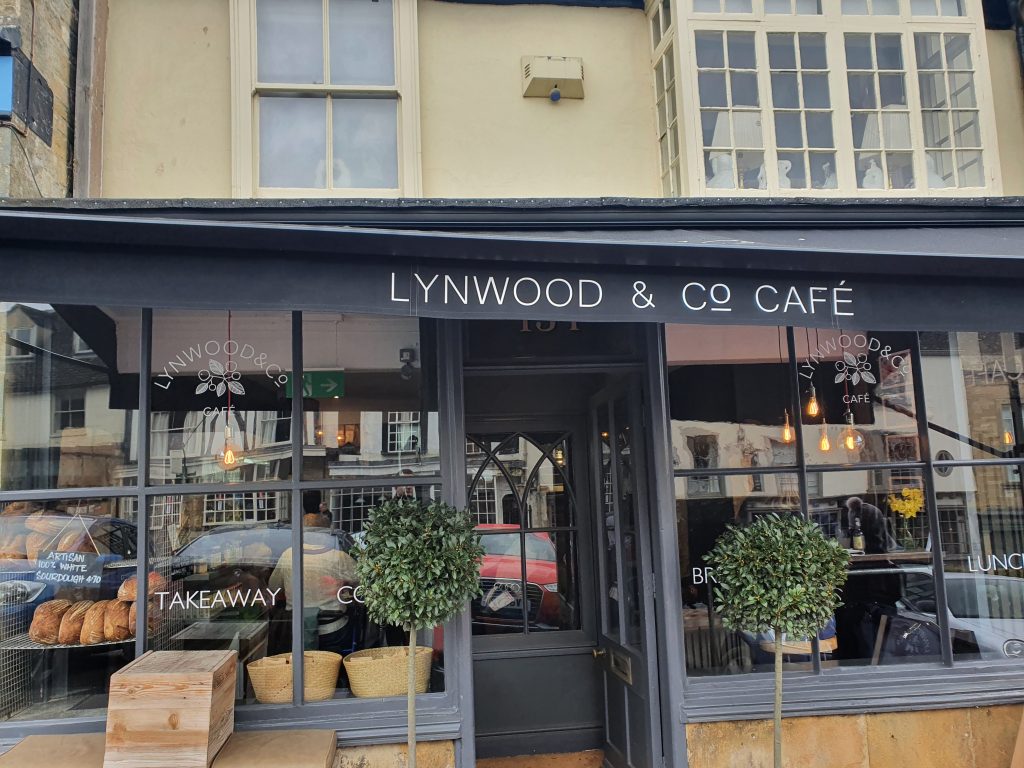 Best coffee shops near me - Lynwood & Co. Café, Burford