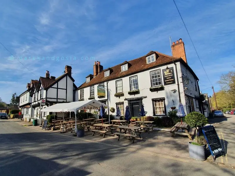 The best pubs near London - The Running Horses, Mickleham