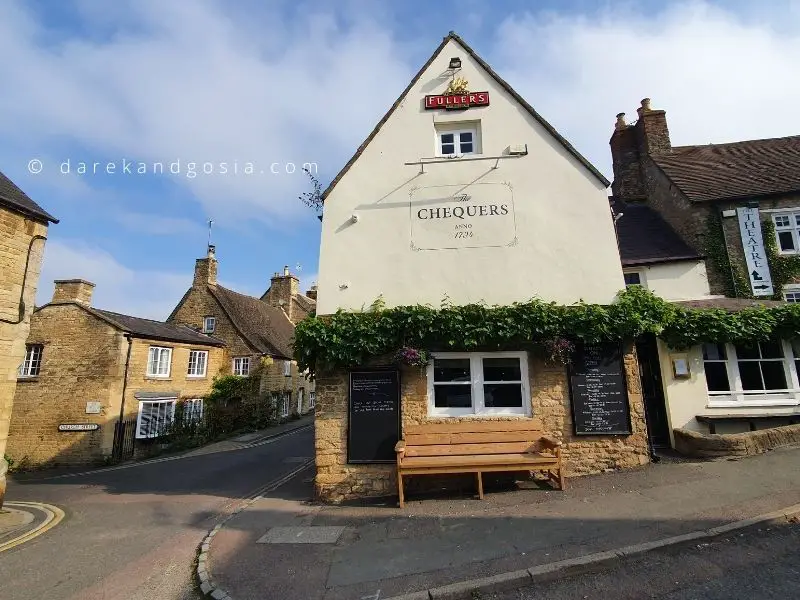 Chipping Norton what to do - The Chequers