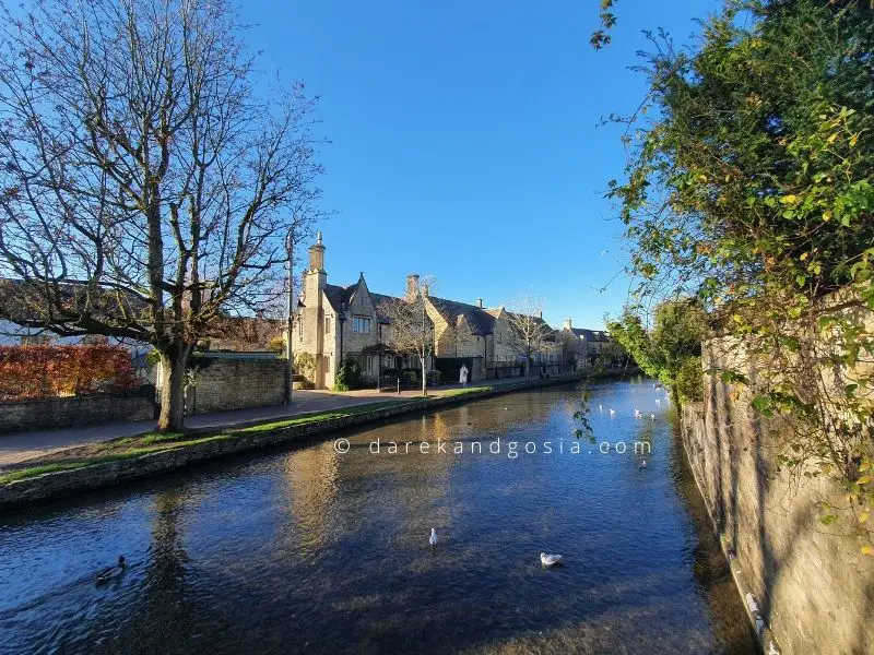 Best point of interest in Bourton on the Water - Bourton on the Water River Windrush