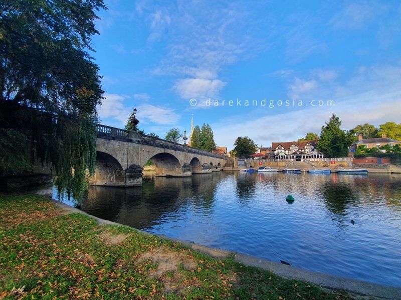 Scenic car tours near London - Wallingford