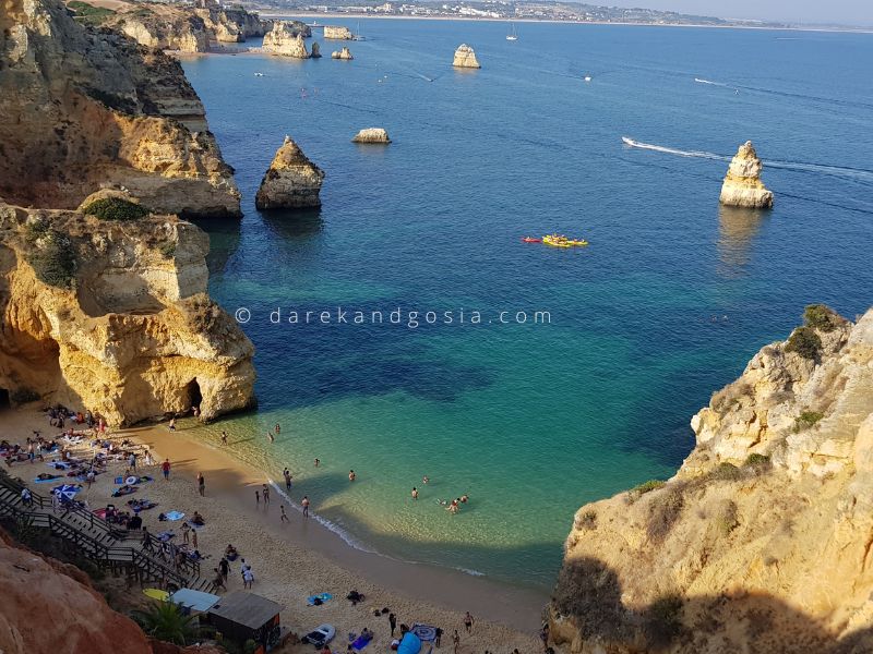 Must go places in Portugal - Praia do Camilo