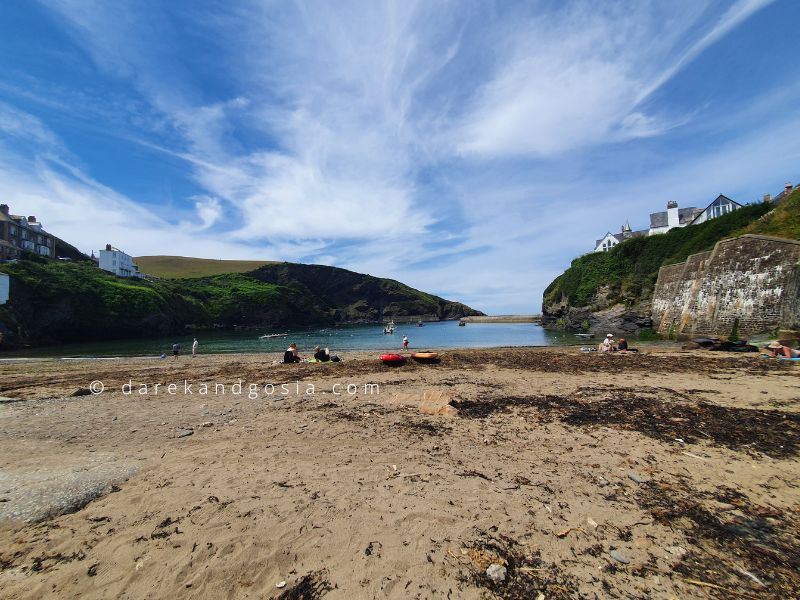 Can you swim at Port Isaac beach