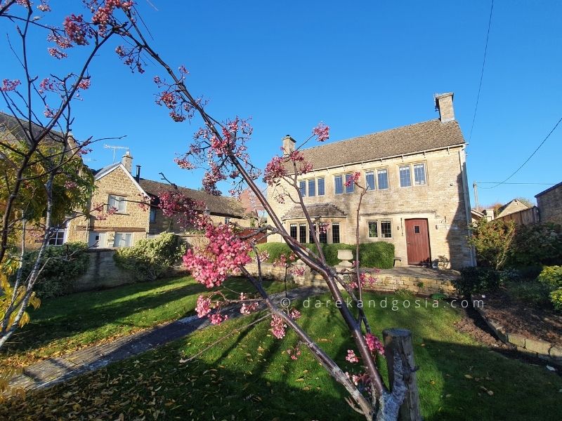 Bourton-on-the-Water facts