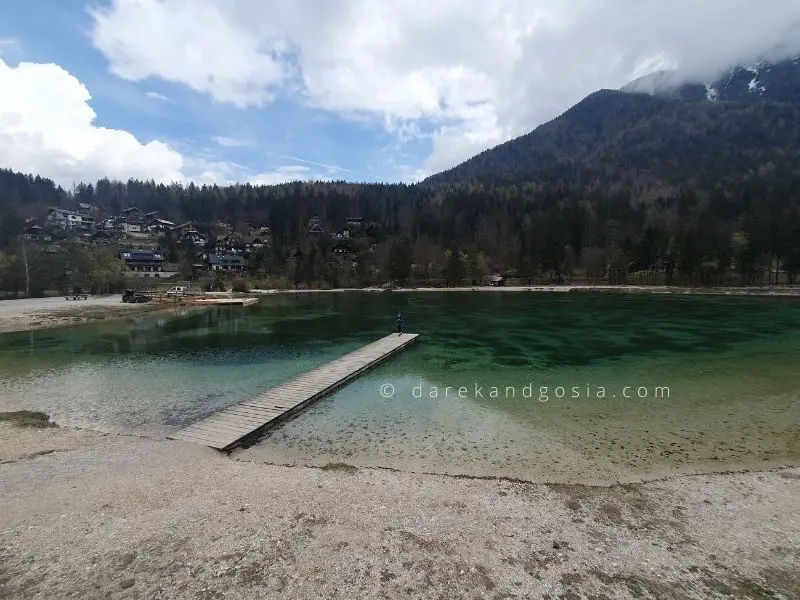 Can you swim in Lake Jasna