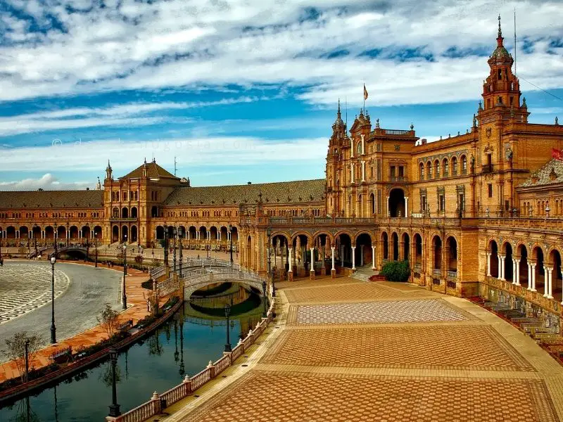Warmest winter destination in Europe - Seville