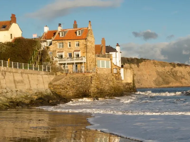 Beautiful magical places UK - Robin Hood's Bay