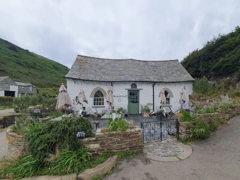Magical places to visit in England - Boscastle